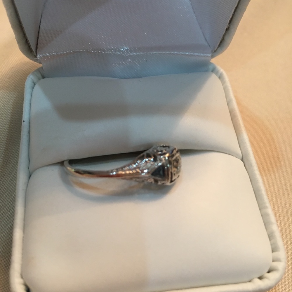 14k Diamond Sapphire Antique Ring-Appraised  $1650